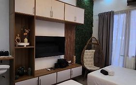 Resort Style Condo Walkable To Mall Of Asia