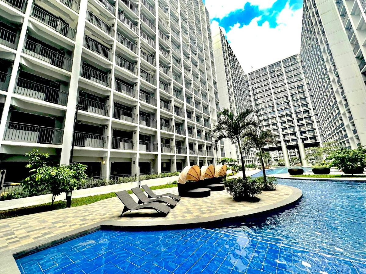 Resort Style Condo Walkable To Mall Of Asia Pasay Exterior photo